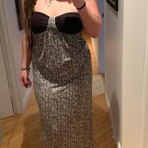 La Vie En Rose Black and White Maxi Dress